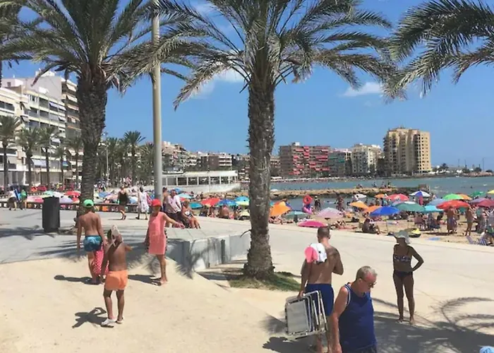 Very Well Located, 450 Meters From Playa Del Cura With Swimming Pool * Torrevieja