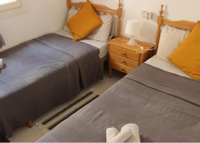 Apartamento Very Well Located, 450 Meters From Playa Del Cura With Swimming Pool Torrevieja